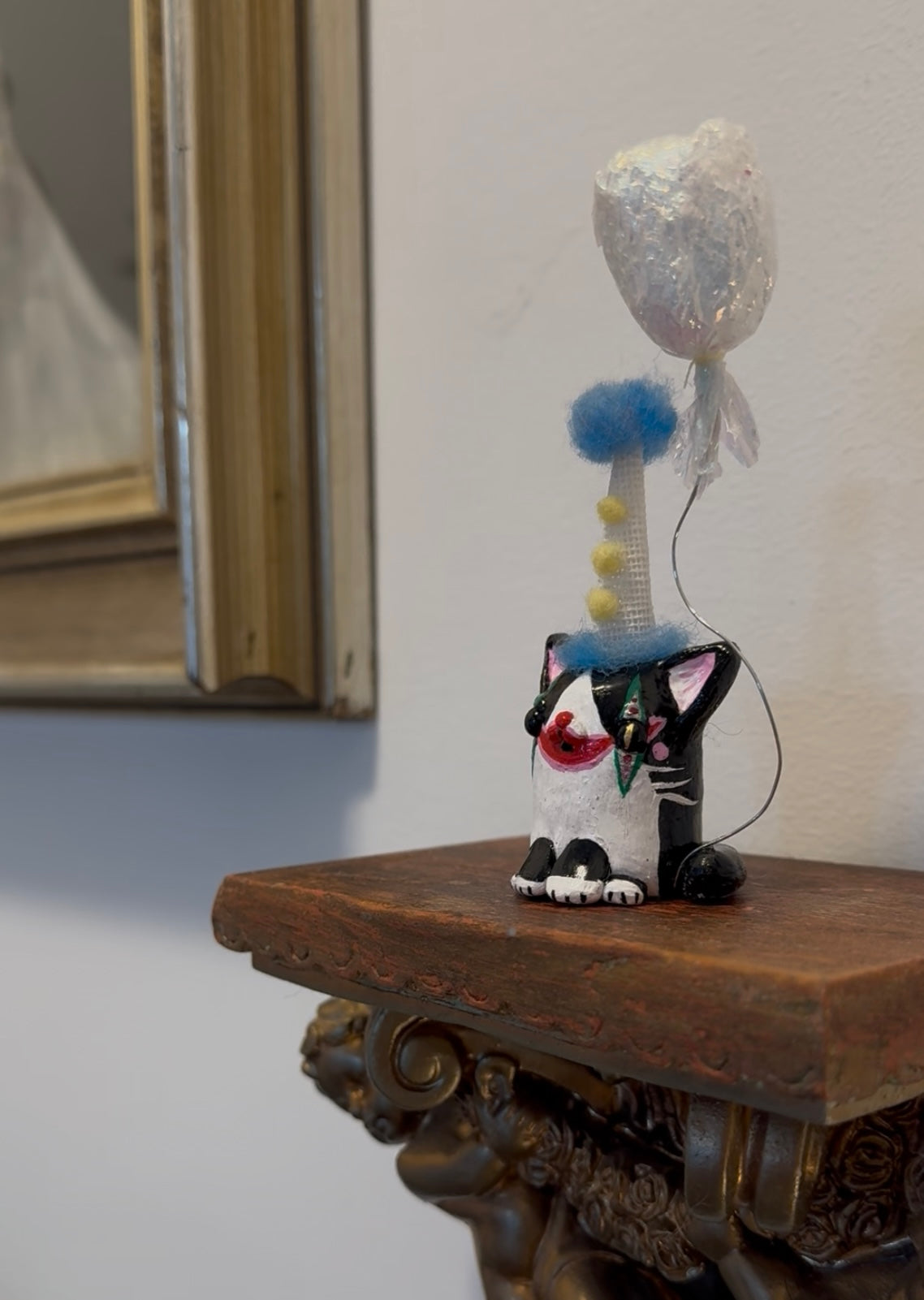 Grumpy Clown Cat With Balloon