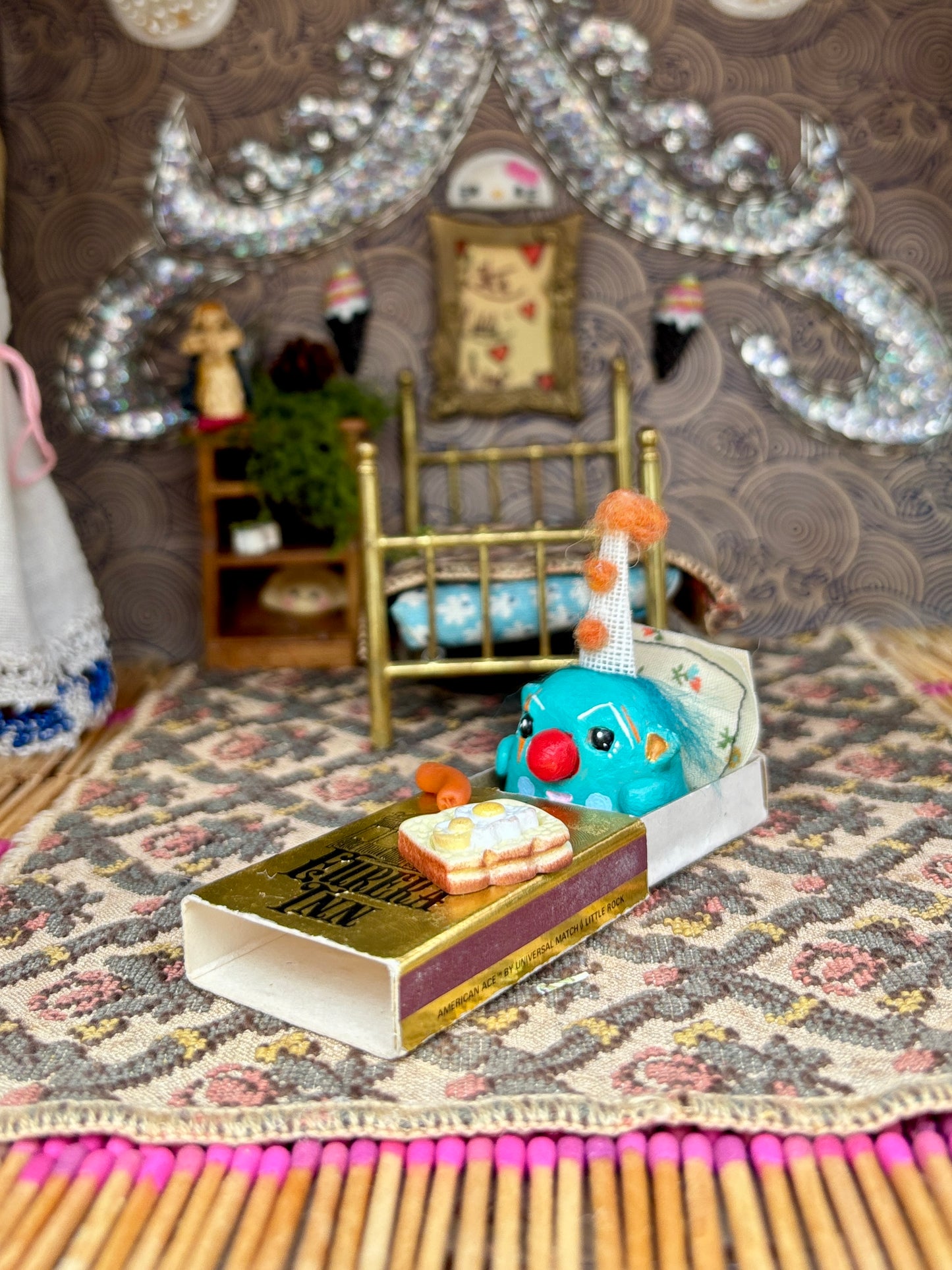 Matchbook Mini (Breakfast Clown)