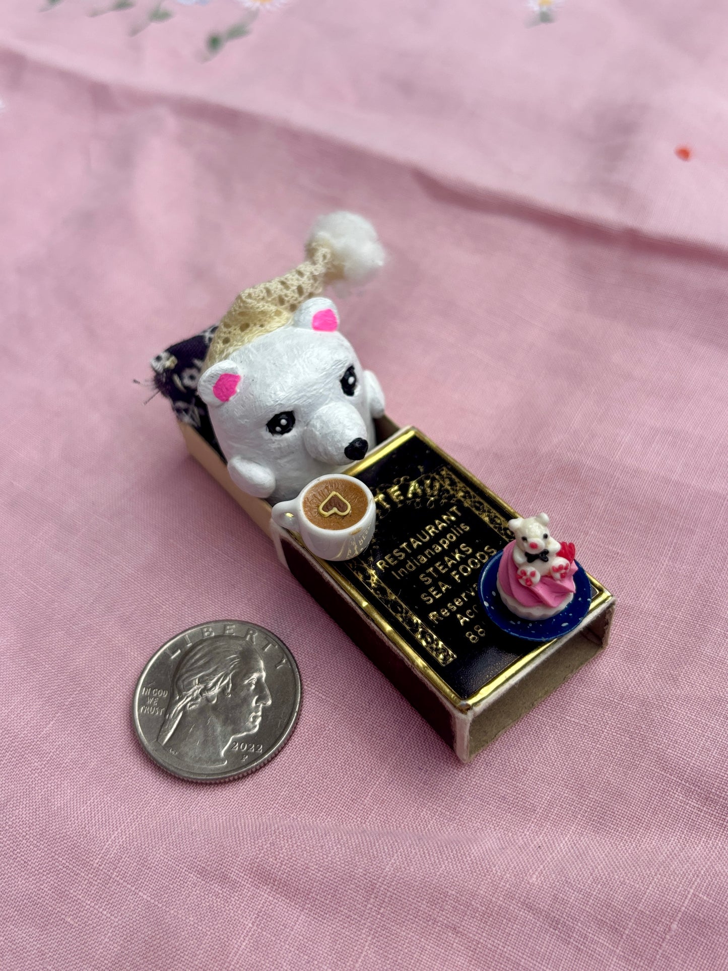 Matchbook Mini (Cupcake Polar Bear)