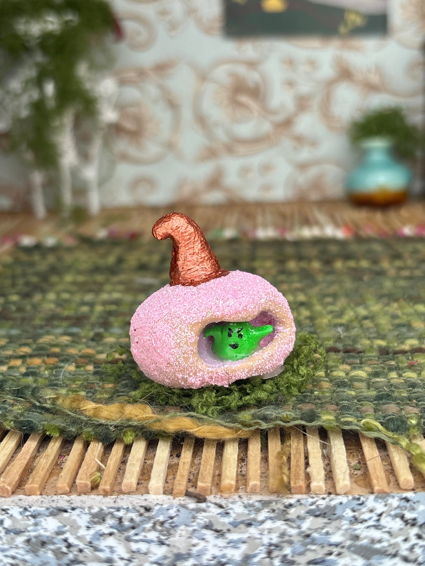 Pink Glitter Pumpkin Diorama