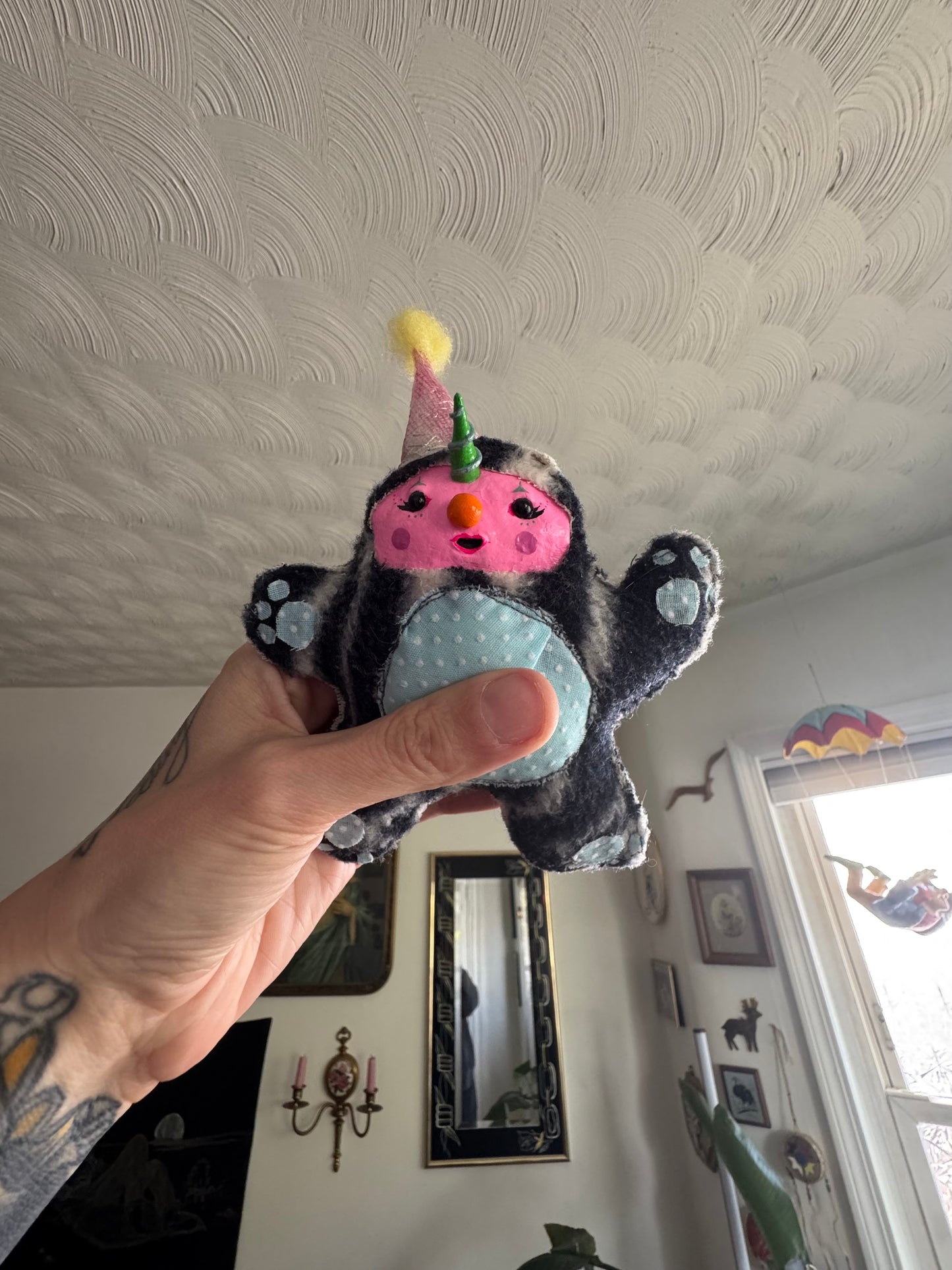 big ‘ol baby🖤🤡🥲