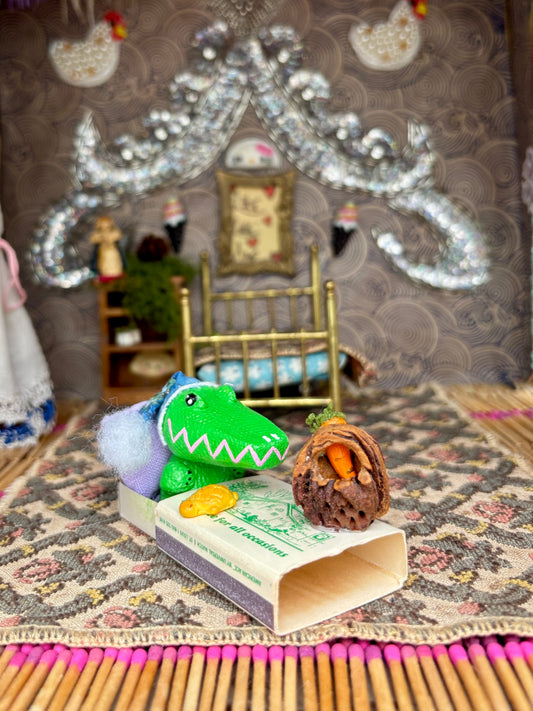 Matchbook Mini (Carrot Gator)