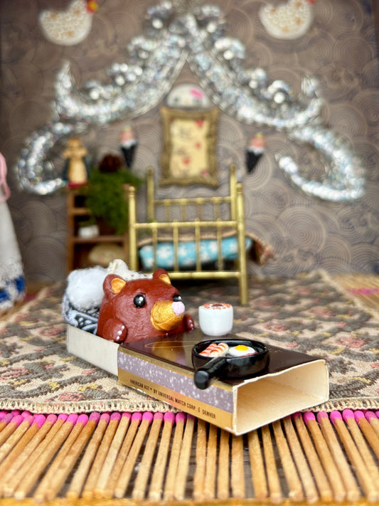 Matchbook Mini (Breakfast Skillet Bear)
