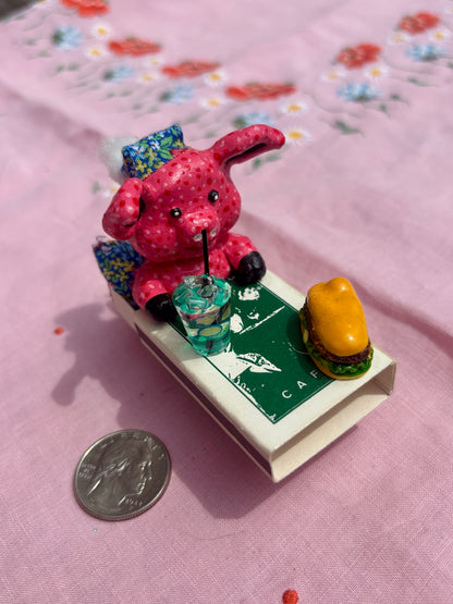 Matchbook Mini Ornament (Sandwich Piggy)