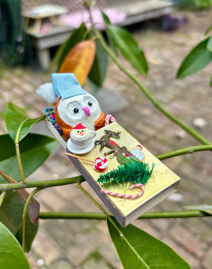 Matchbook Mini Ornament (Xmas Owl)