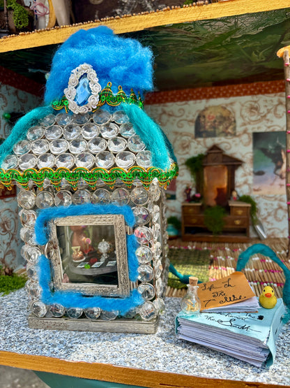Tea Party Working Lamp (Disaster Capitalism)