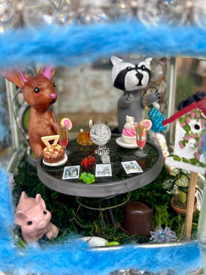 Tea Party Working Lamp (Disaster Capitalism)