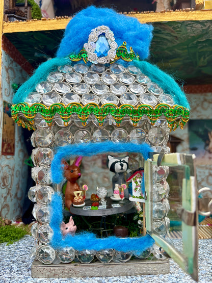 Tea Party Working Lamp (Disaster Capitalism)